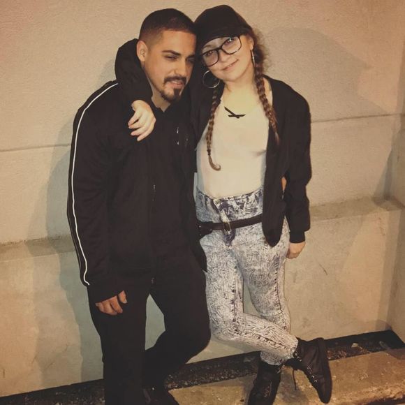 Meet your Posher, Alison - Picture 1 of 1